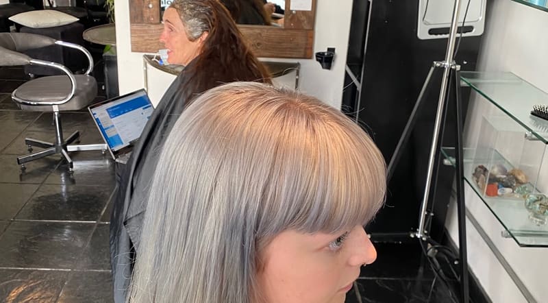 Bright blonde colour result, Orange Eleven client